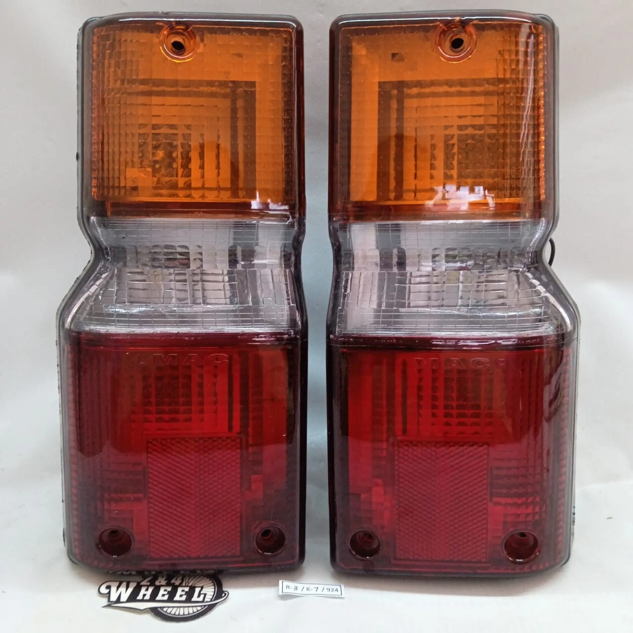 Tail Light and Front Turn Signal Lamp Daihatsu Feroza Rocky Blizzard L/R NEW - Image 4