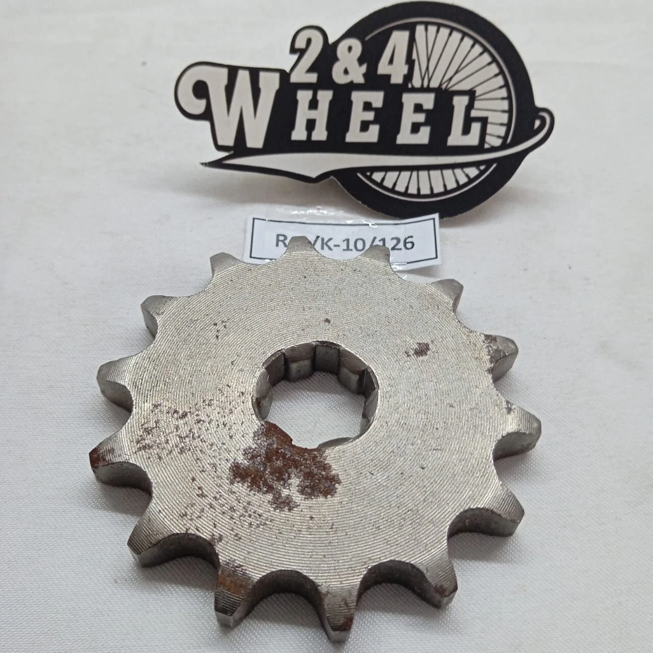 Suzuki RM80 Front Engine Sprocket 14T 27511-26400 NOS - Image 4