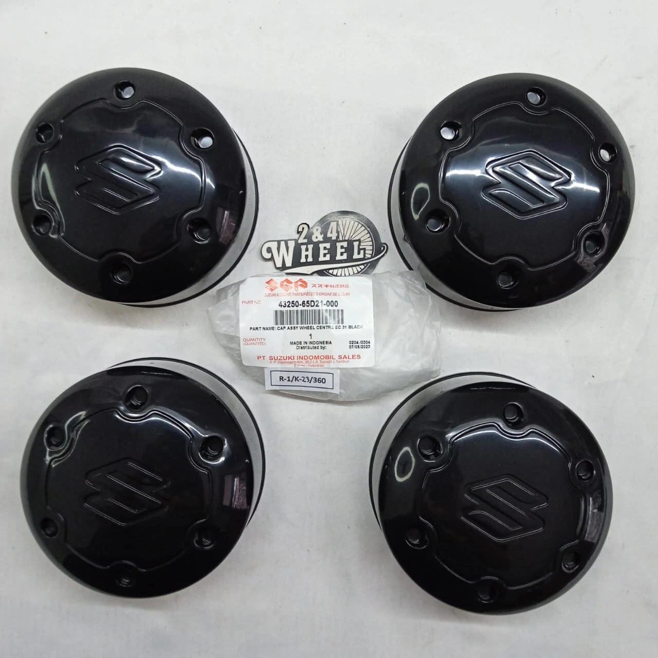 4Pcs Suzuki Vitara Escudo Sidekick Jimny Samurai Sierra Wheel Center Caps NEW