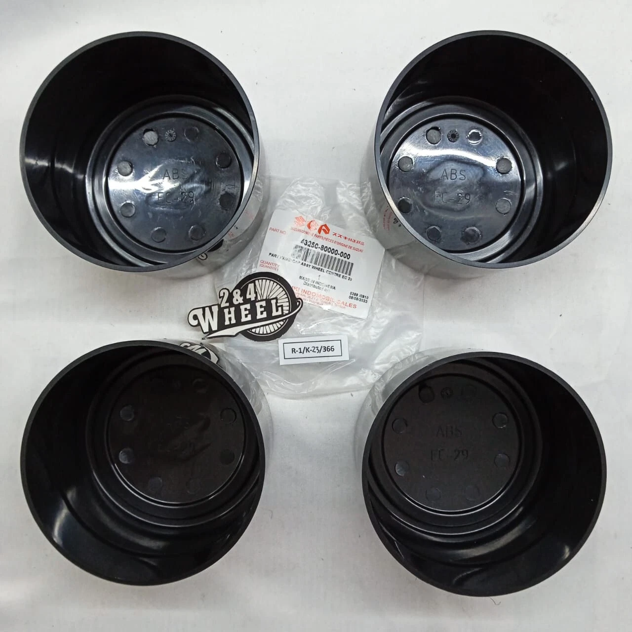 4Pcs Wheel Center Cap Suzuki Jimny Samurai Sierra Sidekick Vitara Escudo GENUINE - Image 2
