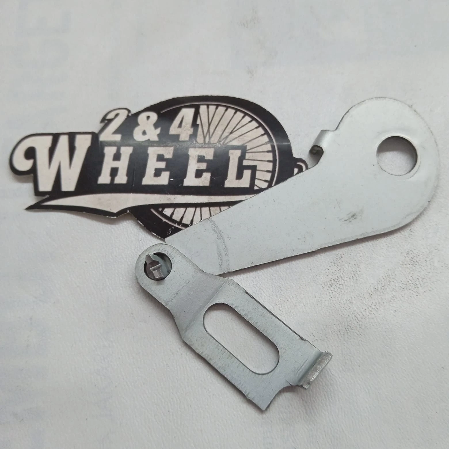 Suzuki Vitara Sidekick Escudo Tracker Plate Tensioner Timing Belt 12830-60A00 - Image 3