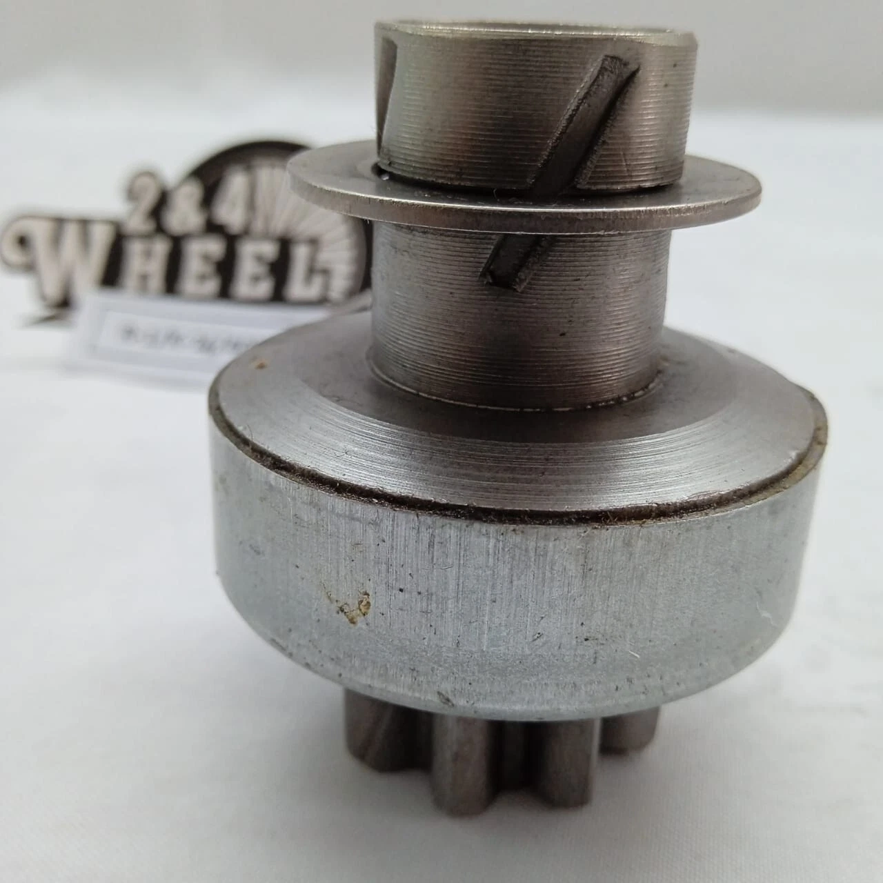 Suzuki APV Carry Super Carry Ignition Starter Drive Pinion Clutch 31320-82631 - Image 2