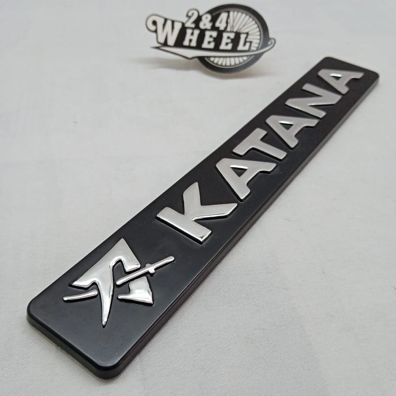 Suzuki SJ410 SJ413 Samurai Jimny Katana Front Badge Side Emblem 3D 1Pcs - Image 3