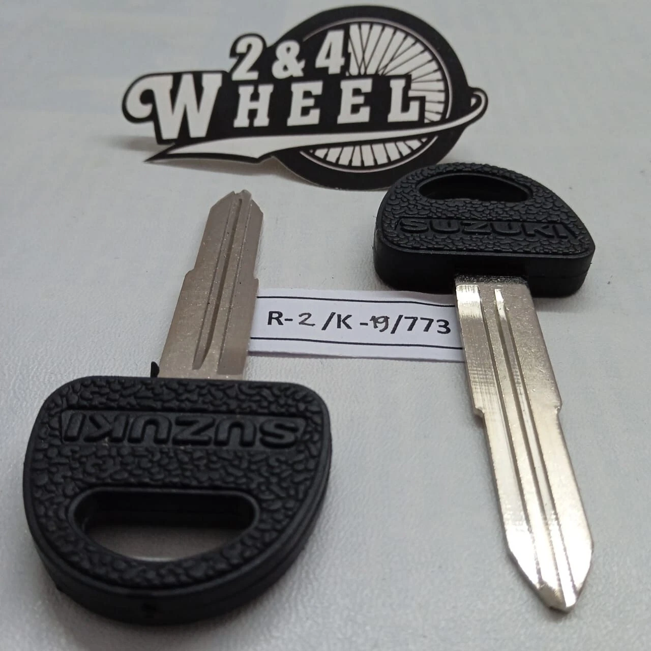 Suzuki Carry DA Blank Key Set Of 1Pair NEW - Image 3