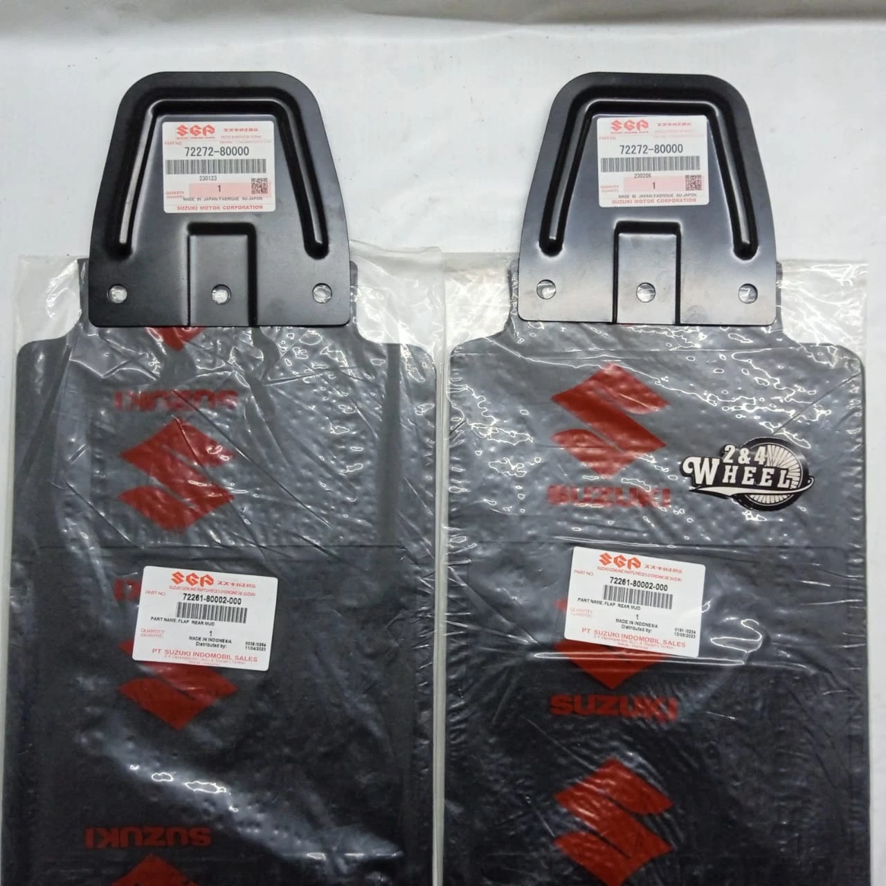 NEW Suzuki Jimny Samurai Sierra Maruti SJ410 SJ413 Rear Mudflap and Bracket - Image 2
