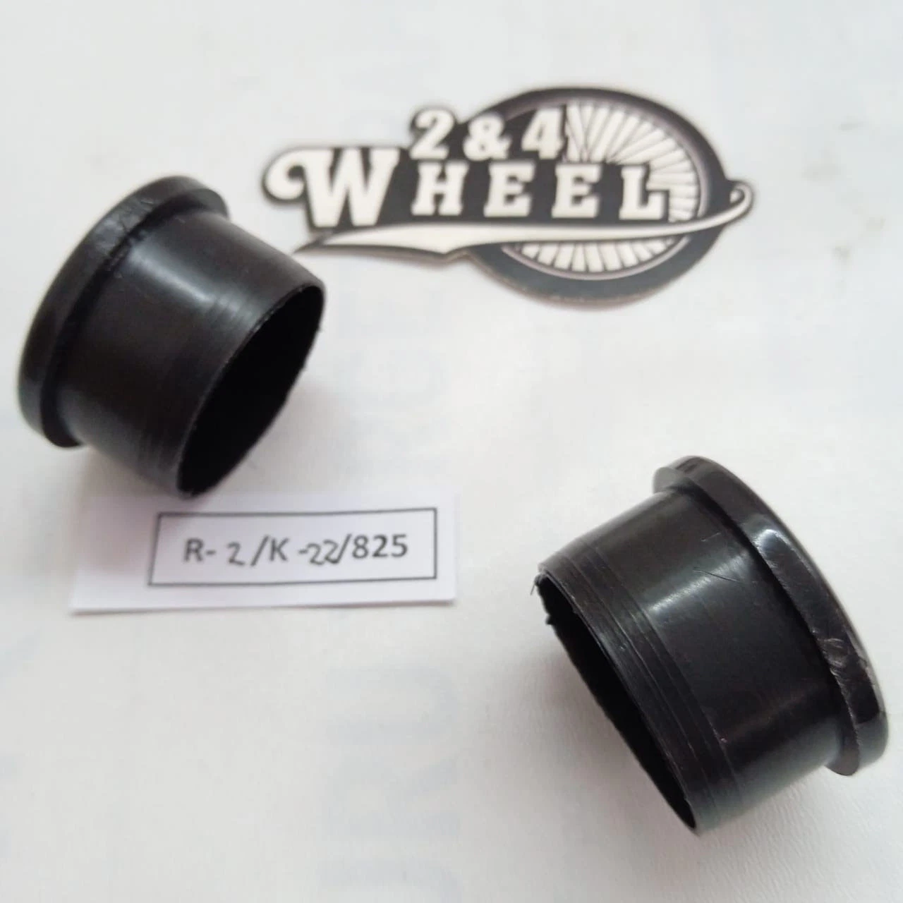 Honda C50 C65 C70 C90 C100 C102 C105 Swing Arm Cap Cover Pair Lh/Rh NEW - Image 3