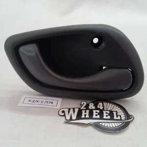 1Pcs Suzuki DD51 Carry Inside Front Door Handle Gray RH NEW