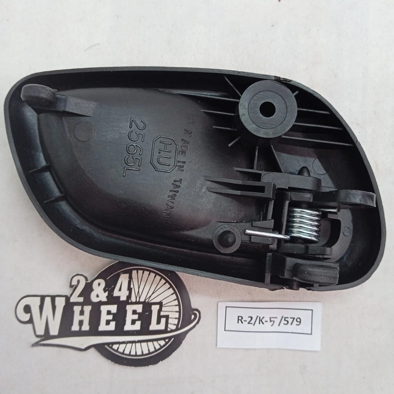 1Pcs Suzuki DD51 Carry Front Door Inside Handle Black LH NEW - Image 3