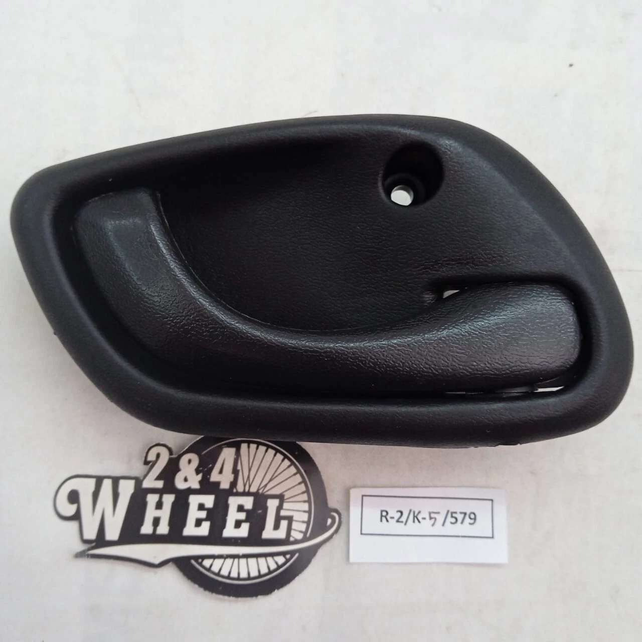 1Pcs Suzuki DD51 Carry Front Door Inside Handle Black RH NEW