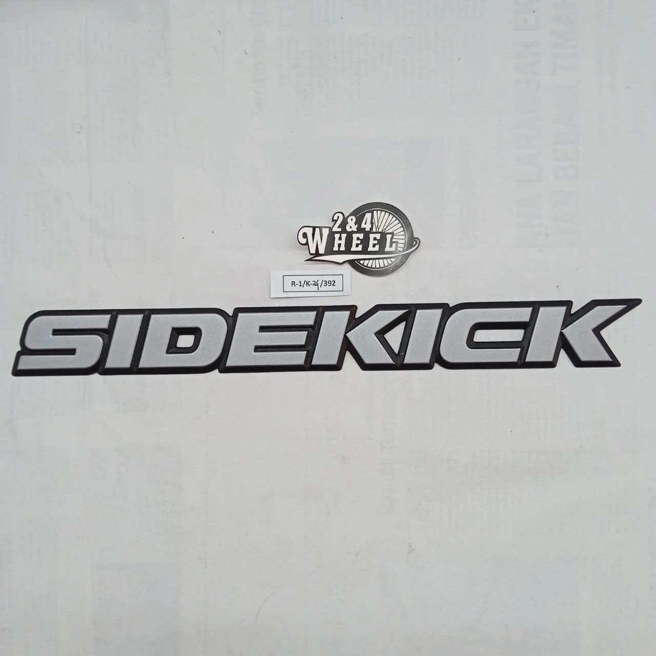 Suzuki Sidekick Front Door Side Emblem 77822-60A00-G78 NEW GENUINE JAPAN 1Pair - Image 6