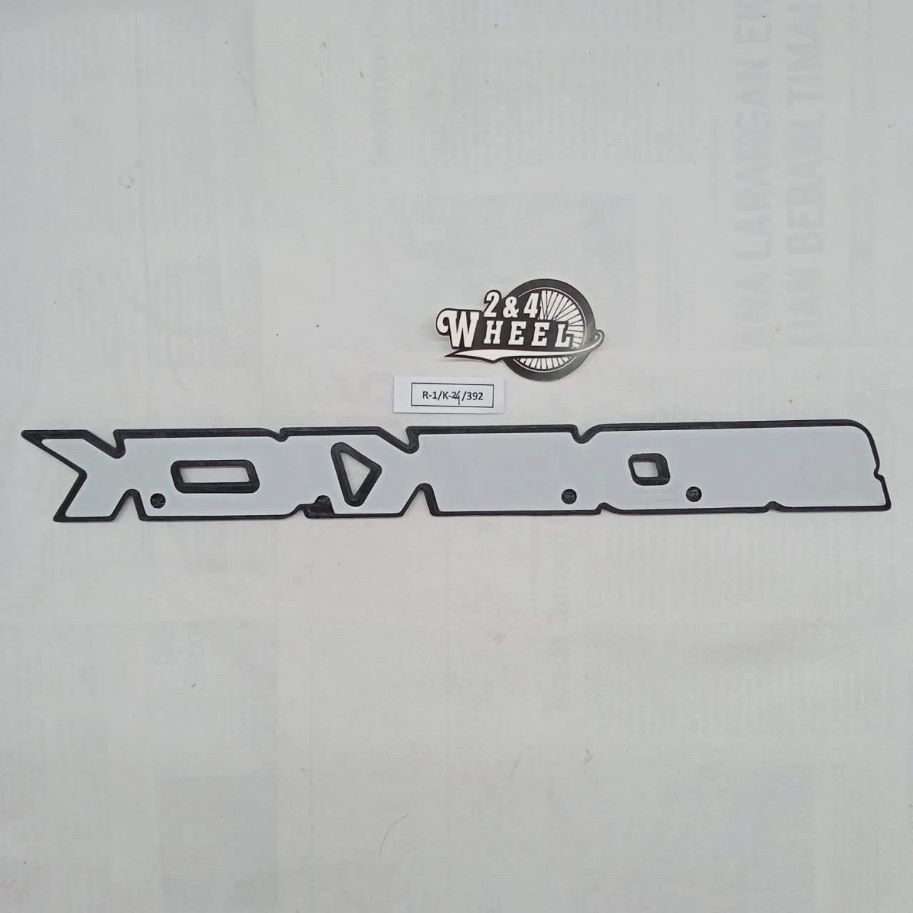 Suzuki Sidekick Front Door Side Emblem 77822-60A00-G78 NEW GENUINE JAPAN 1Pair - Image 7