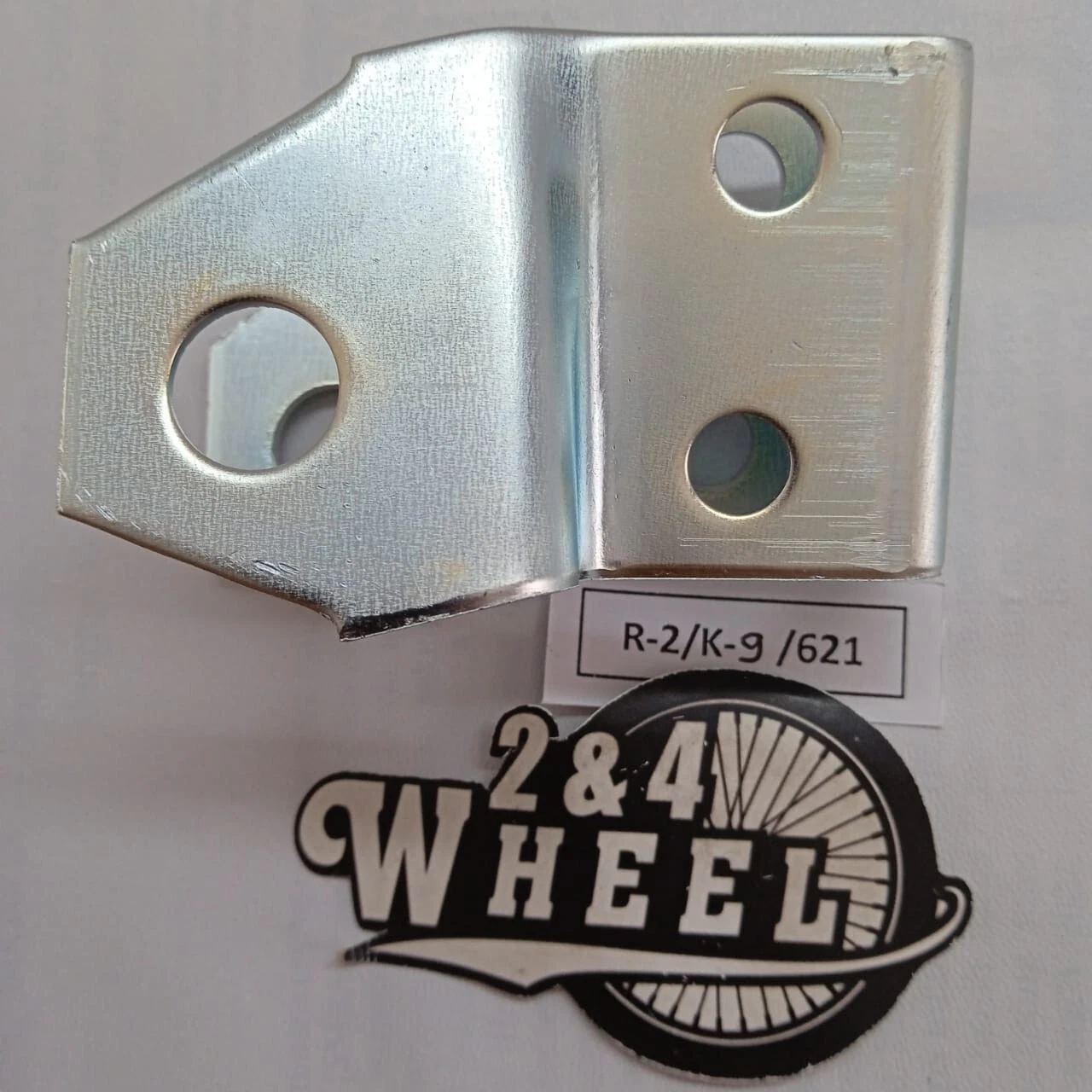 Genuine Suzuki Samurai Sierra SJ410 SJ413 Stay Steering Damper Bracket RH - Image 3