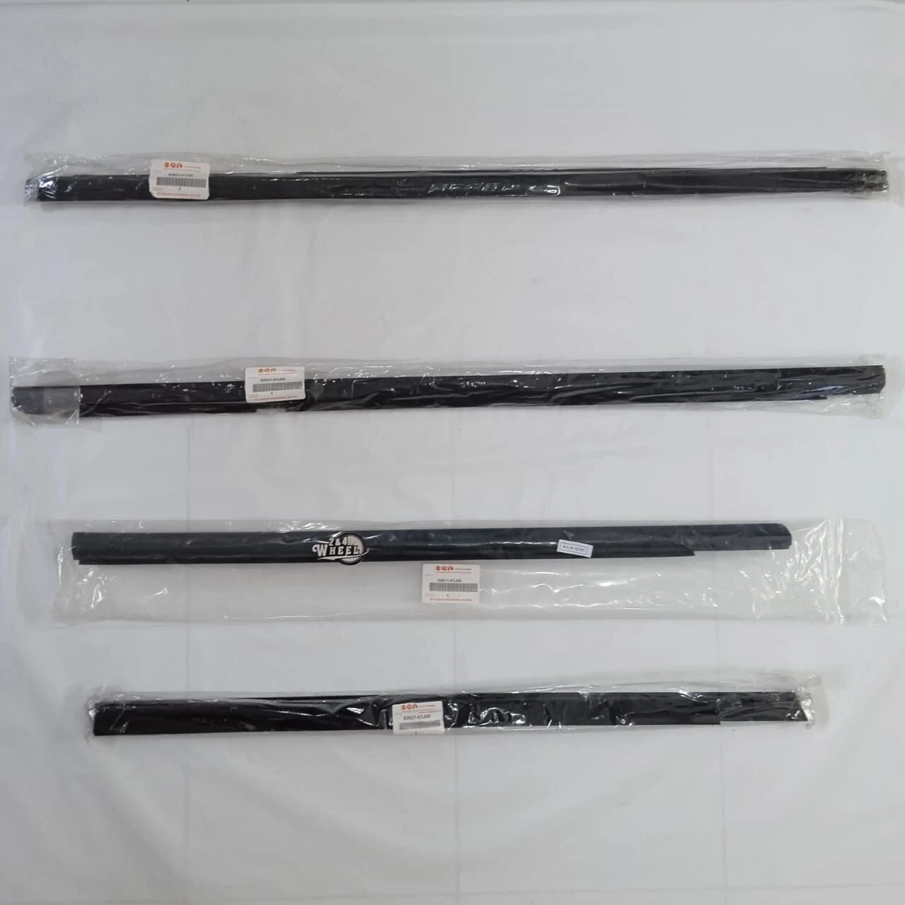 Door Glass Weatherstrip Outer Set Suzuki APV Carry Super Carry GC415 GC416 NEW