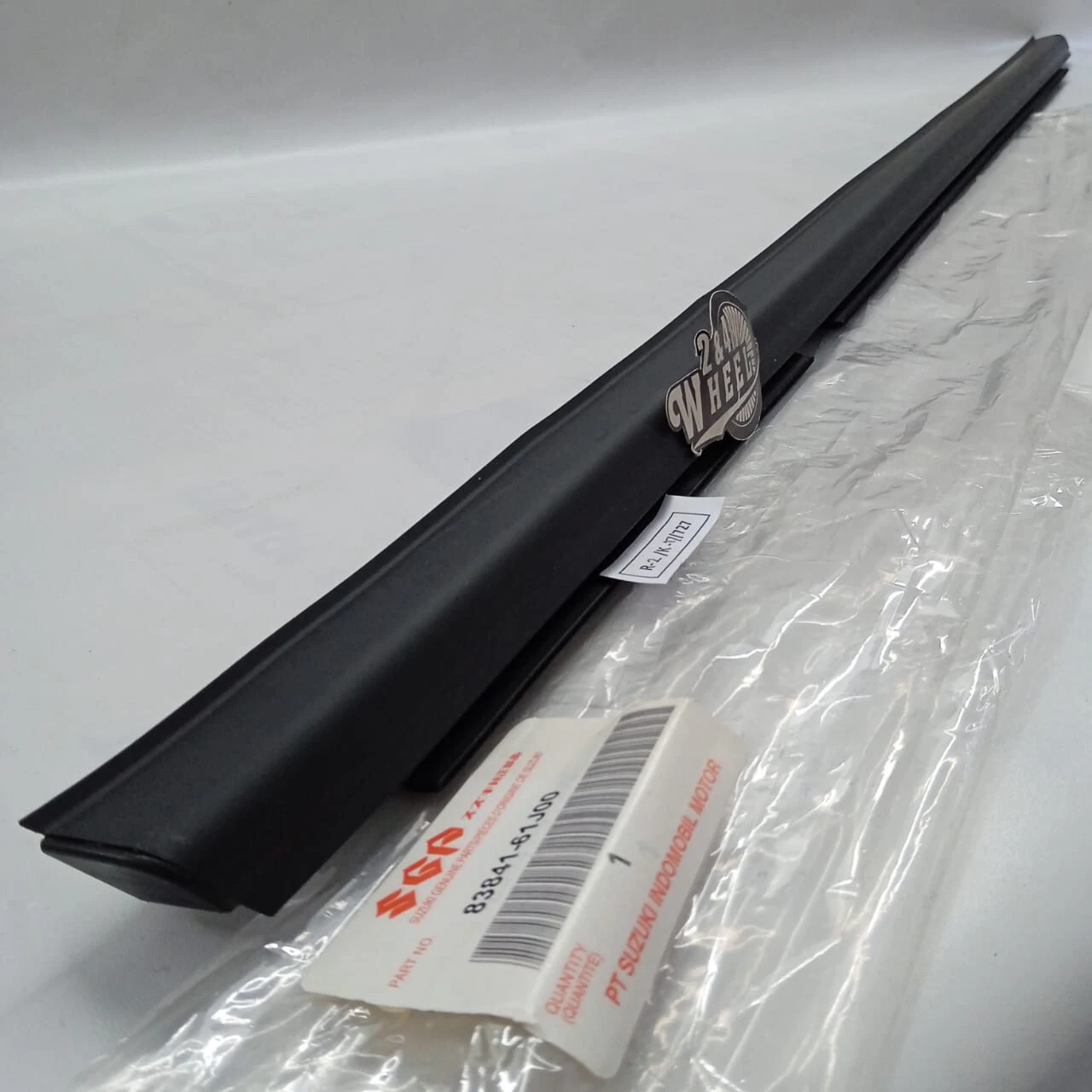 Door Glass Weatherstrip Outer Set Suzuki APV Carry Super Carry GC415 GC416 NEW - Image 4