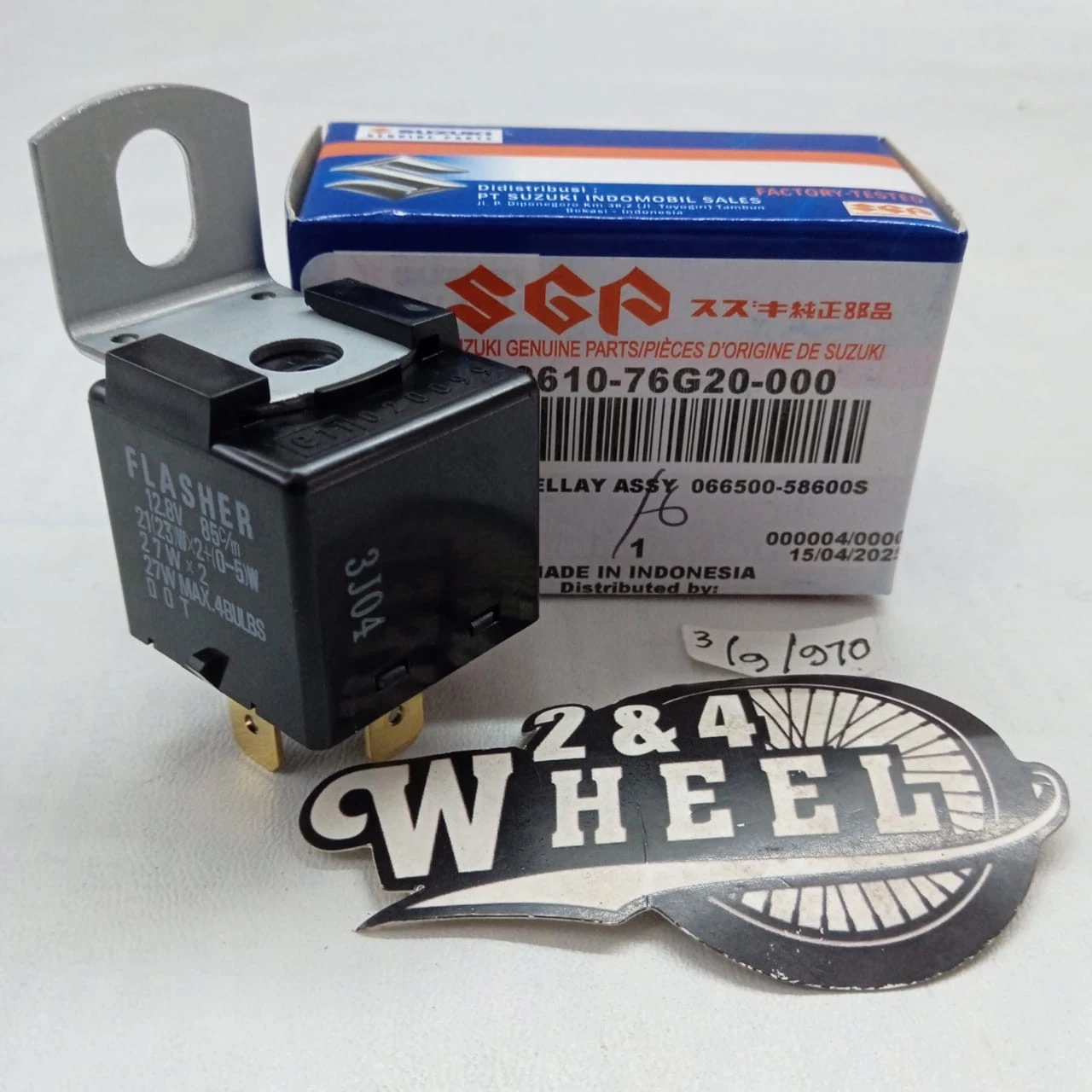 Suzuki Jimny Samurai Sierra SJ410 SJ413 Flasher Turn Signal Relay NEW GENUINE - Image 2