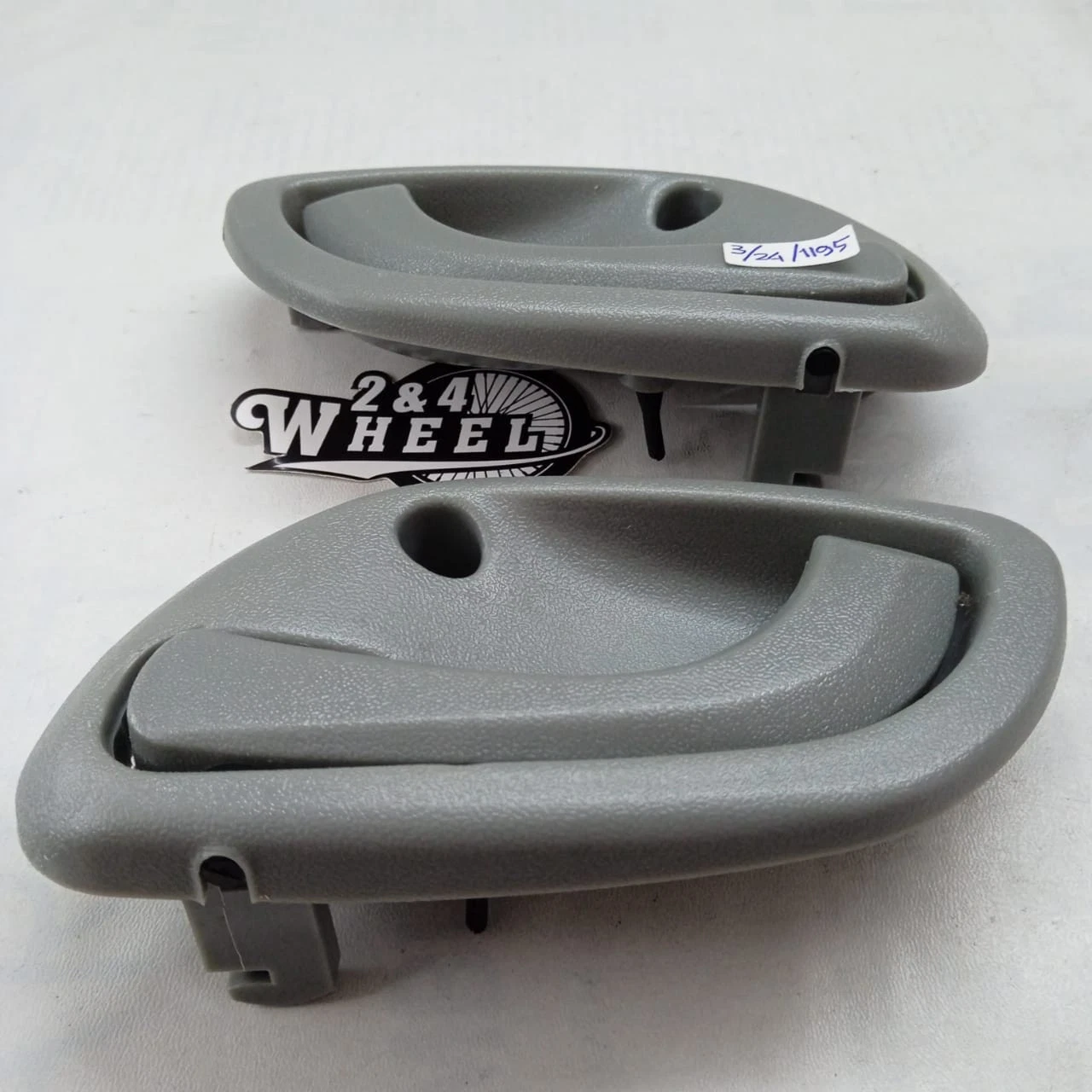 Suzuki DD51 Carry Front Inside Door Handle Gray 1Pair Lh/Rh NEW - Image 2