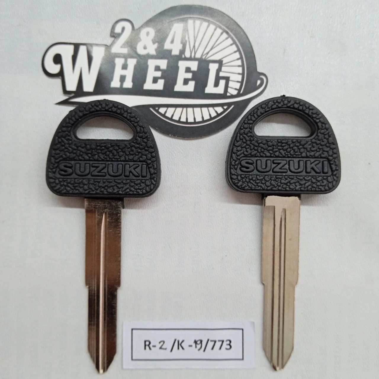 Blank Key 1Pair Suzuki SJ410 SJ413 Maruti Samurai Sierra Jimny Drover NEW