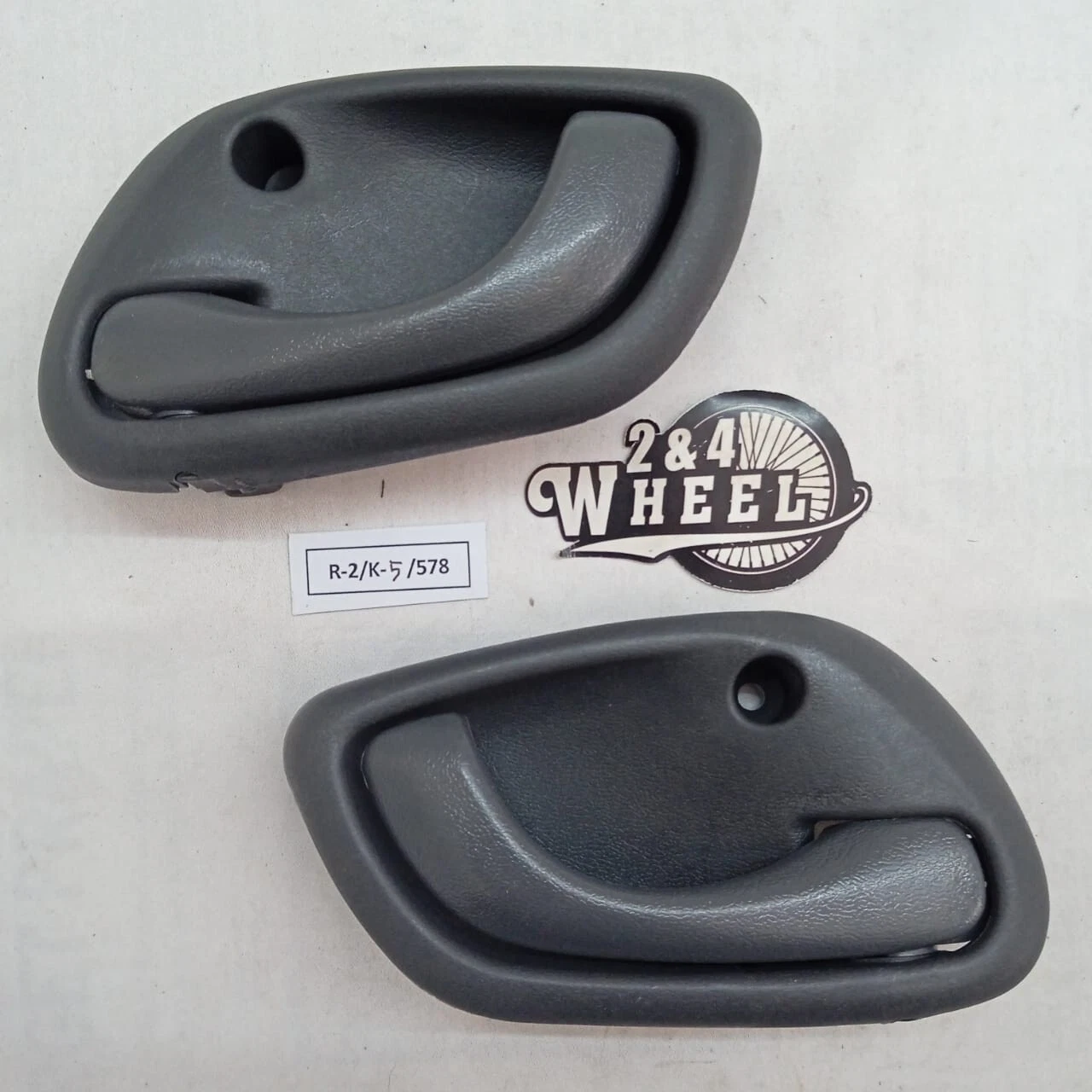 Suzuki DD51 Carry Inside Front Door Handle Gray 1Pair Lh/Rh NEW