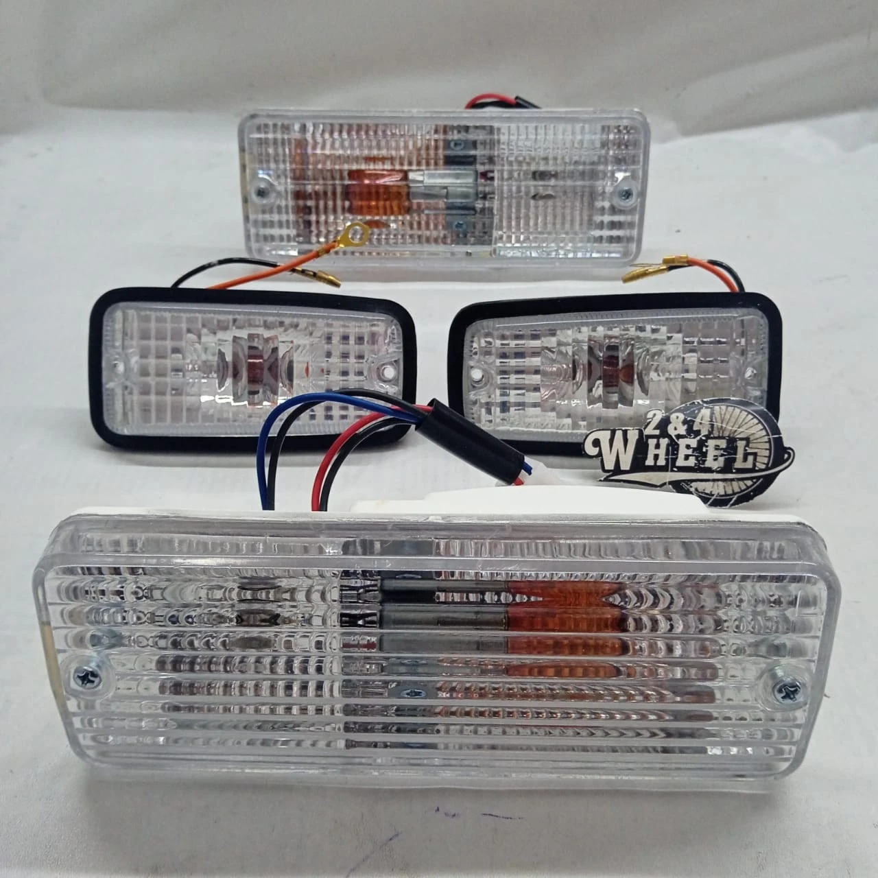 Suzuki Jimny Samurai Sierra SJ410 SJ413 Front Bumper and Side Light Lamp Set NEW