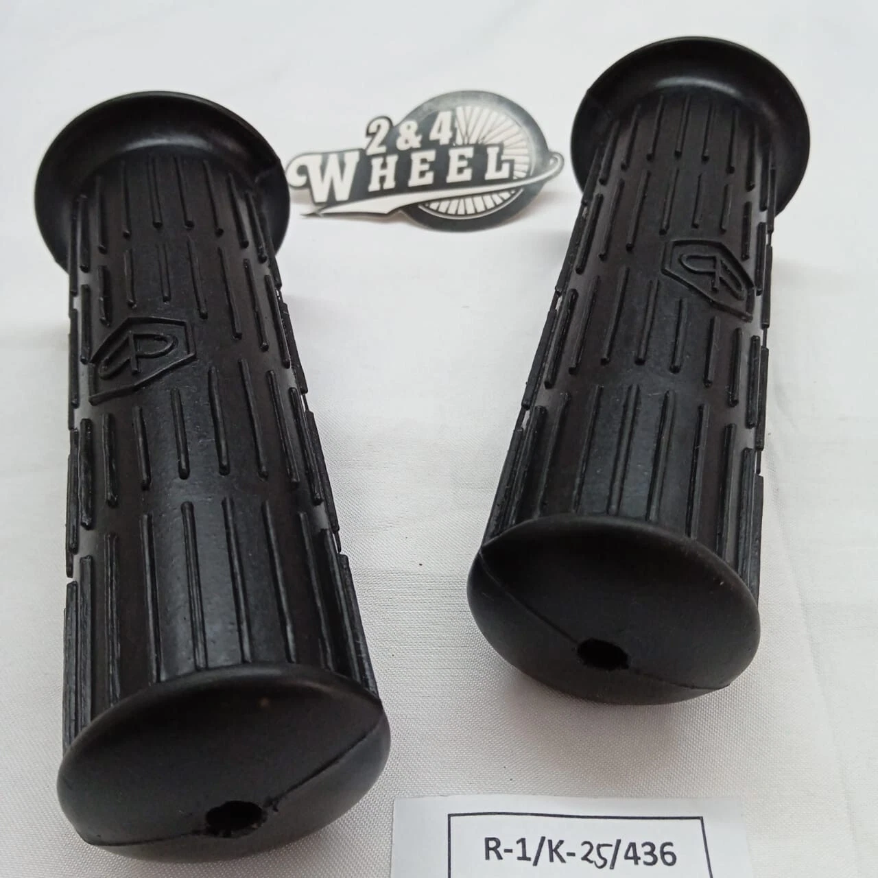 Vespa Super Sprint PX PE LML Stella Star Handgrip Hands Grip Cung Logo 1 Pair - Image 5