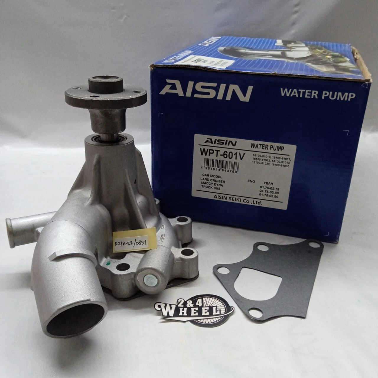 For Toyota Land Cruiser 2F FJ40 FJ45 75-80 Water Pump Assy 16100-61012 NEW - Image 2