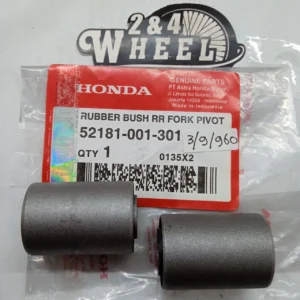 Honda Cub C50 C65 C70 C90 CT90 C100 C110 Swingarm Bush 52181-001-301 2Pcs L/R
