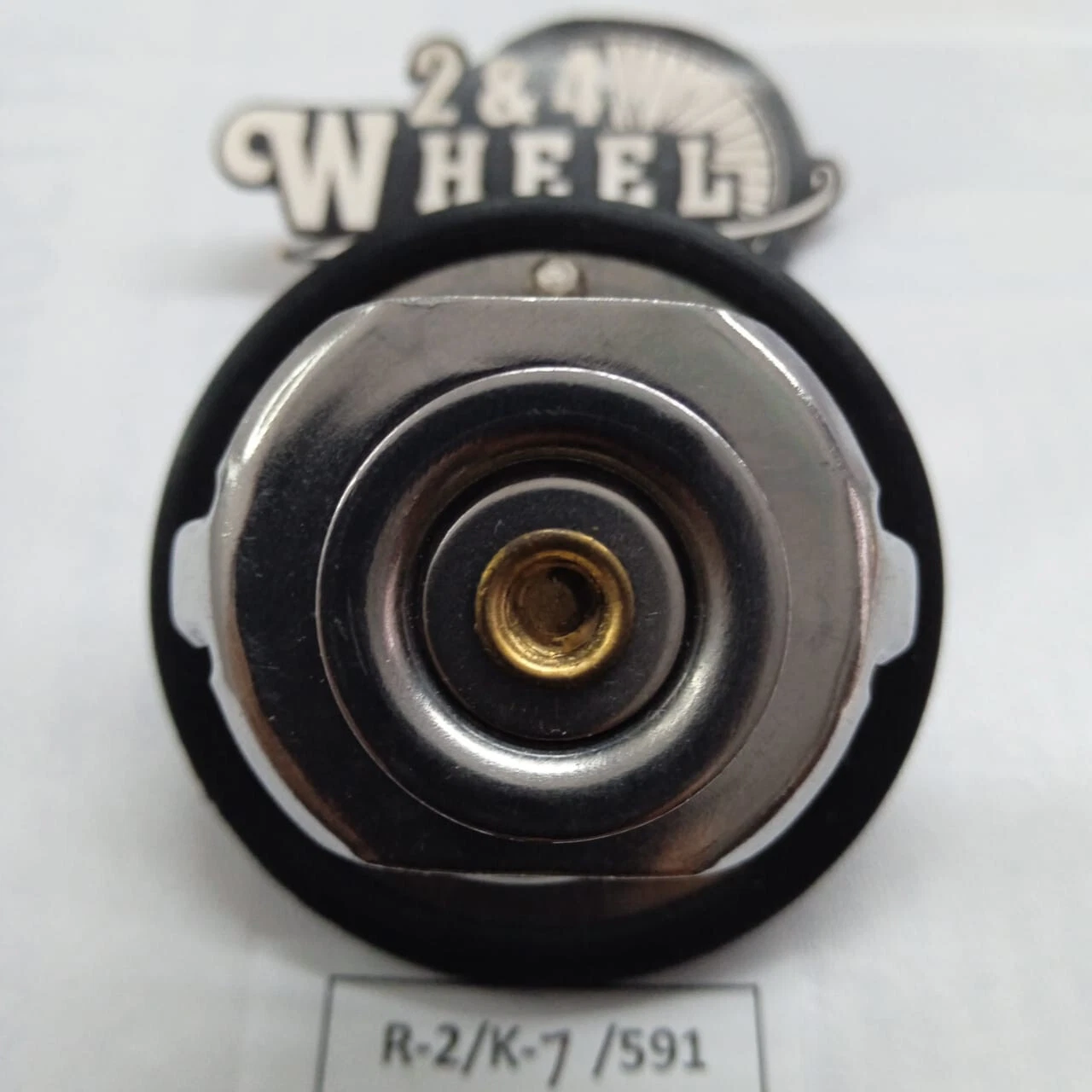 Isuzu DMAX Engine Water Coolant Thermostat 82 Degrees 8-97361770-0 NEW - Image 5