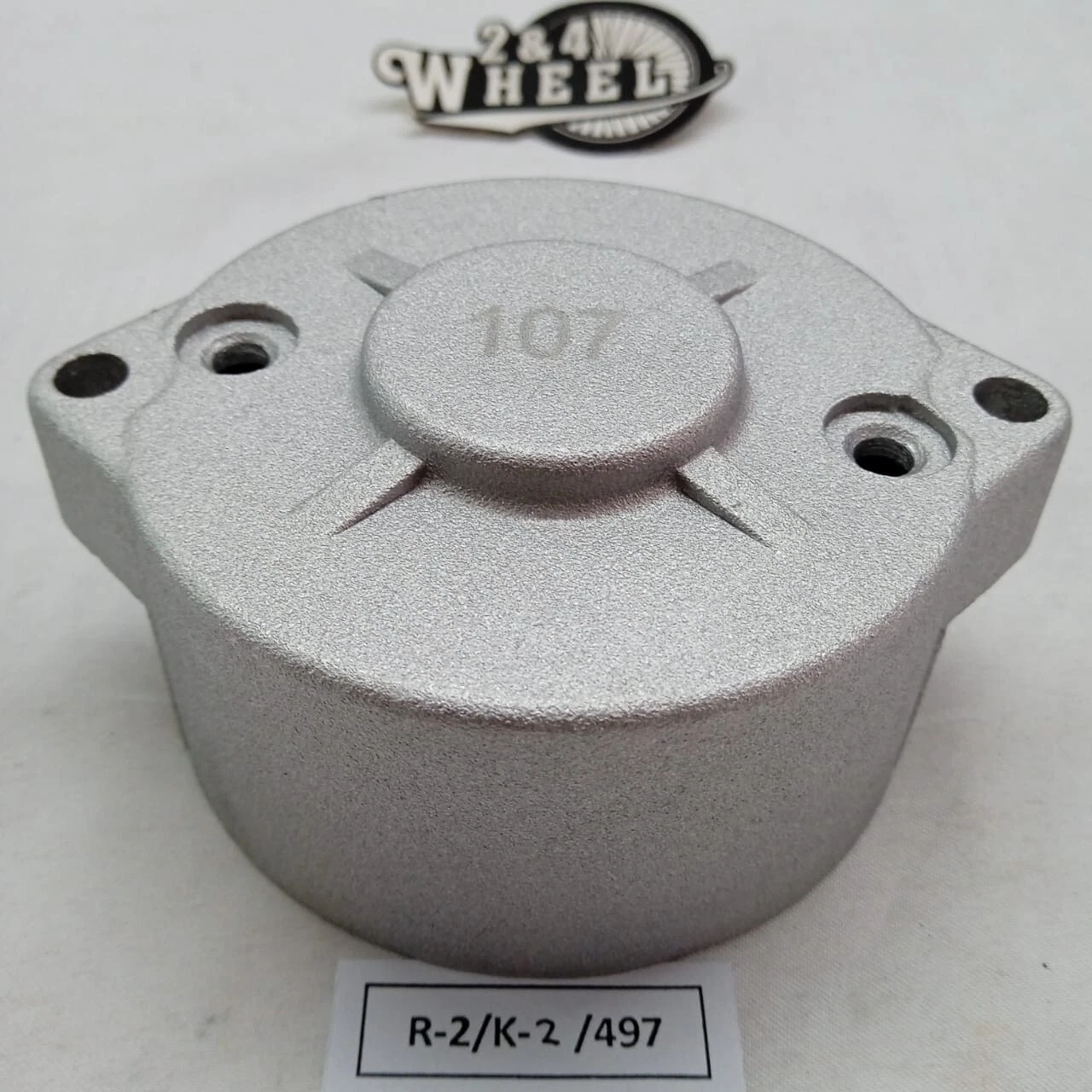 Mitsubishi ME700129 Rear Bracket Starter Cover NEW - Image 2