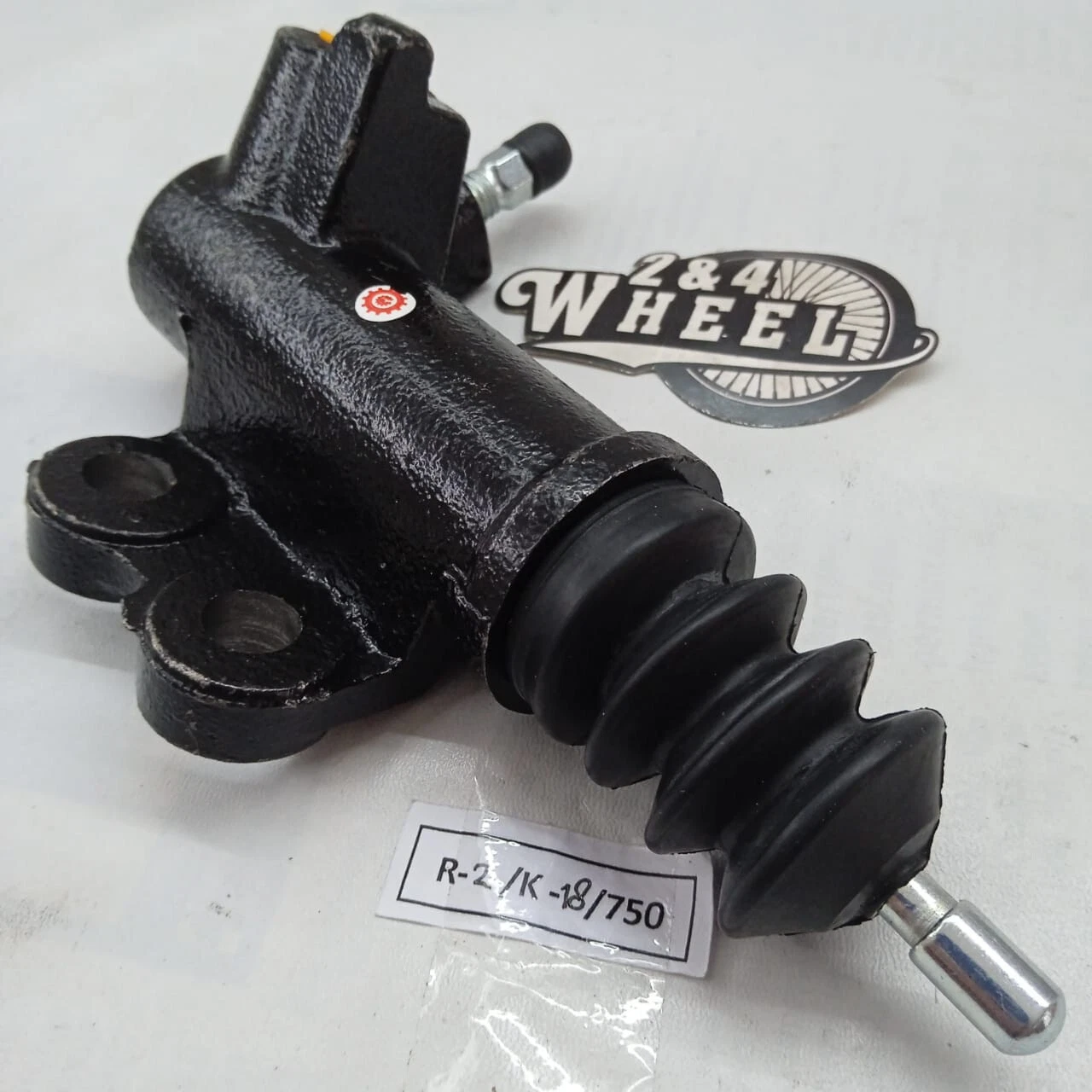 NEW Clutch Slave Cylinder For Mitsubishi L200 B40 Pickup MR980832 - Image 3