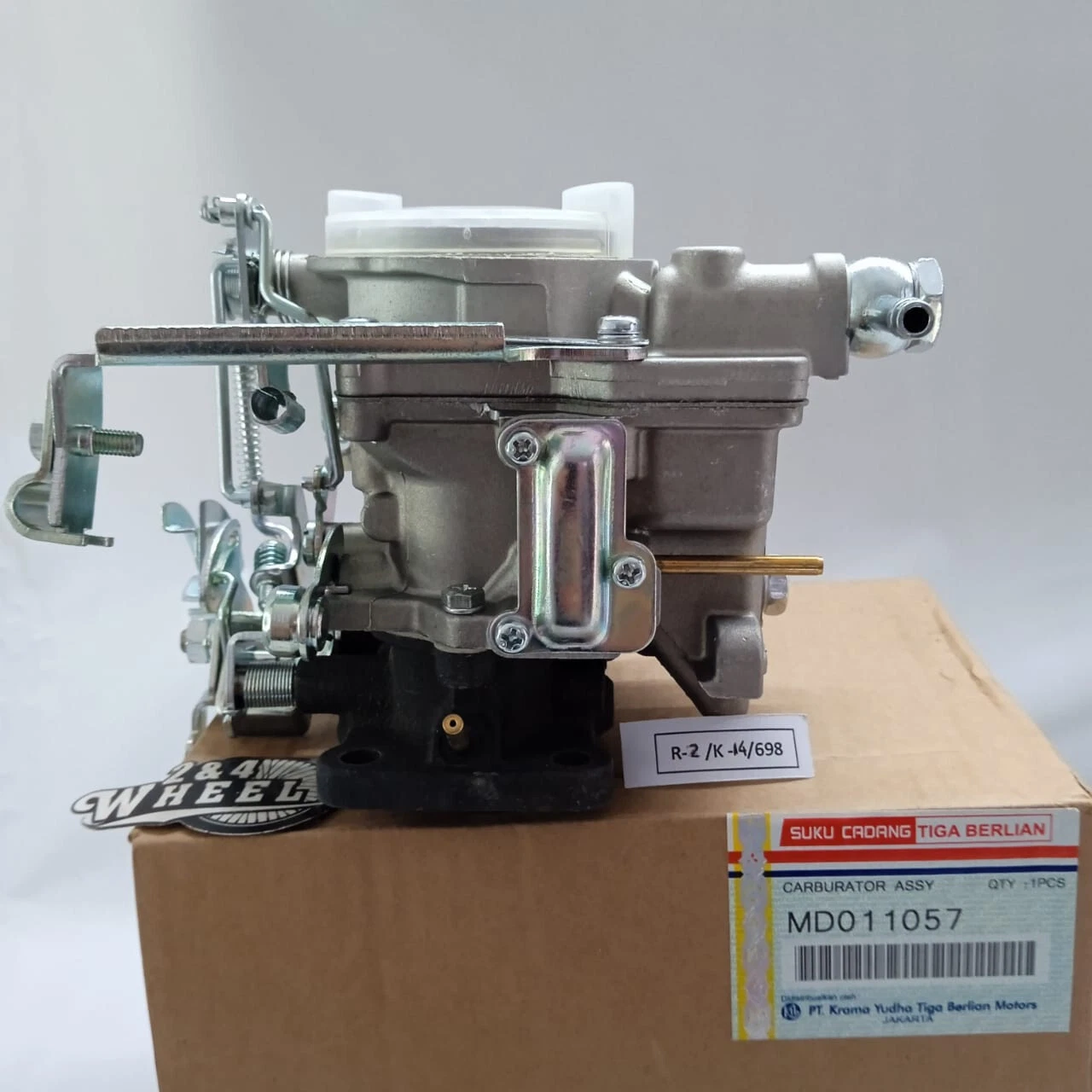 NEW Engine Carburetor Assy Carb Fit For Mitsubishi T120 Colt Manual MD011057