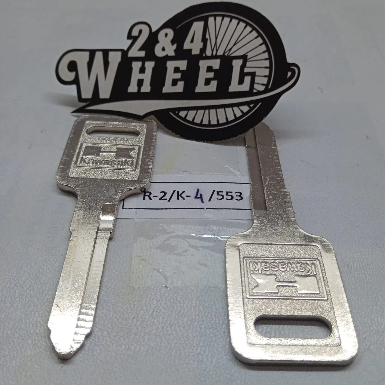 2Pcs Key Blank Uncut Kawasaki GT Motorcycle NEW - Image 2