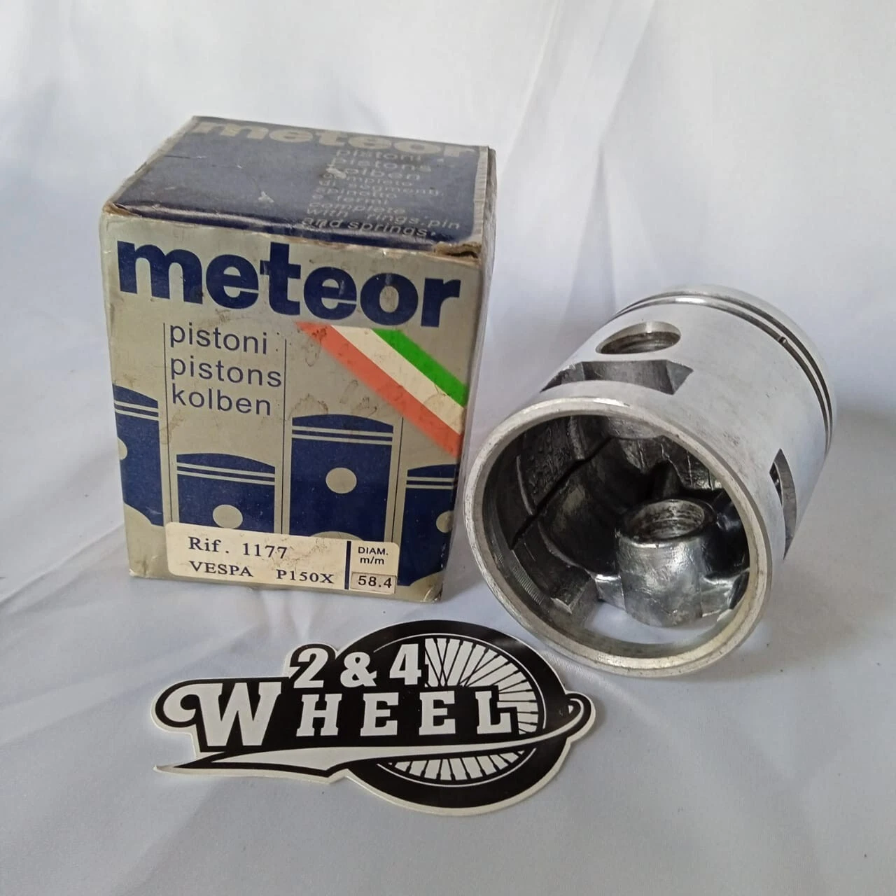 Meteor Piston 58.4 For Vespa P150X Meteor Piston For Vespa P150X 58.4 - Image 3