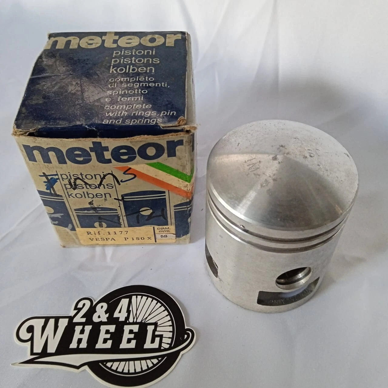 Meteor Piston 58 1M For Vespa P150X Meteor Piston For Vespa P150X 58 1M