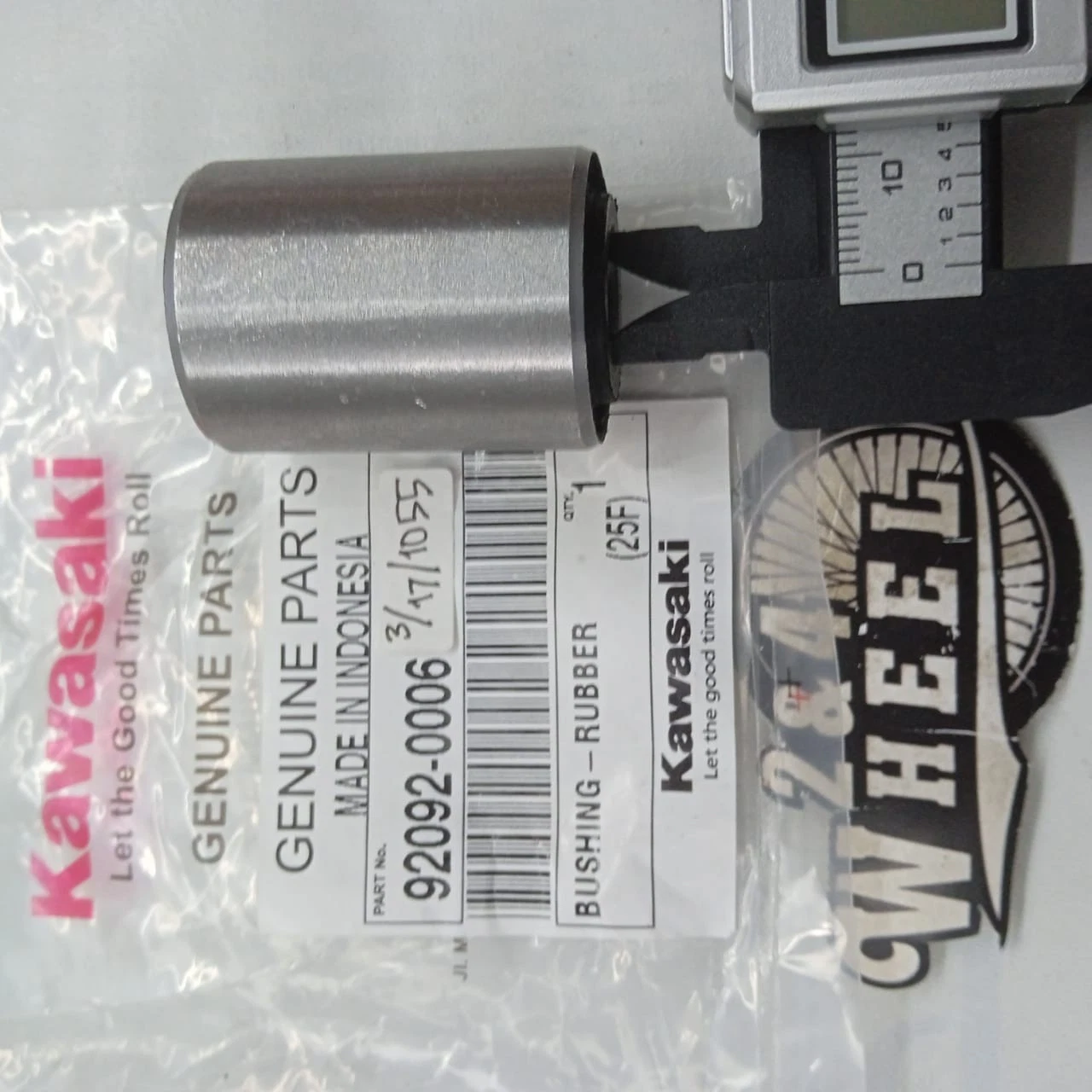 2x Kawasaki KH100 KH110 KH125 C2 SS TR G3 G7 Swing Arm Shaft Bushing 92092-0006 - Image 5