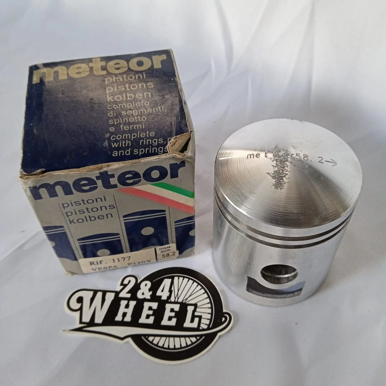 Meteor Piston 58.2 For Vespa P150X Meteor Piston For Vespa P150X 58.2