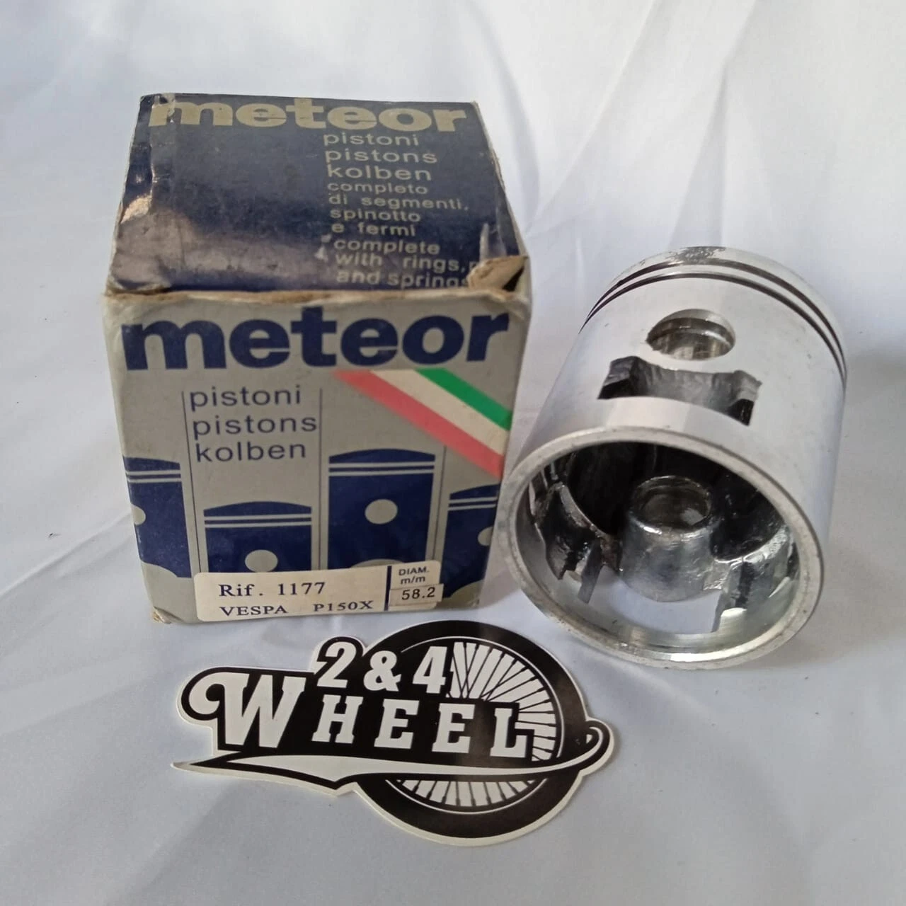 Meteor Piston 58.2 For Vespa P150X Meteor Piston For Vespa P150X 58.2 - Image 4