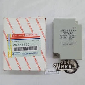 Mitsubushi Canter Turn Signal Flasher Relay MK387290 NEW