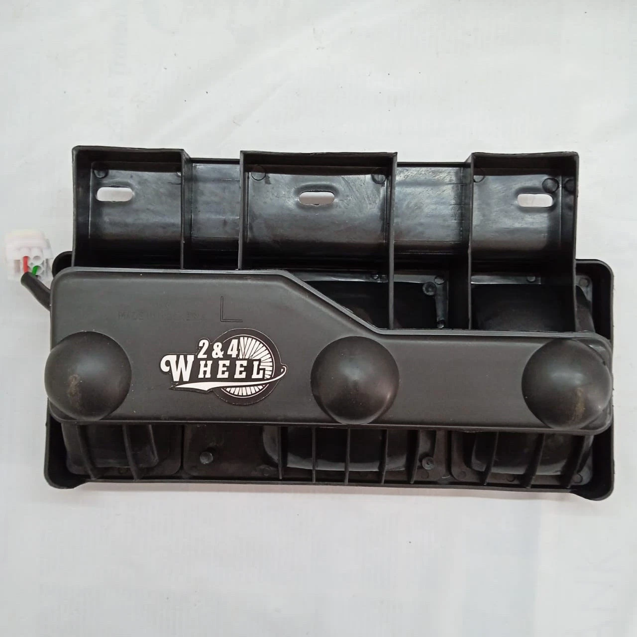 For Isuzu ELF NPR NKR NHR NLR Truck Rear Tail Light 1Pair L/R NEW - Image 5