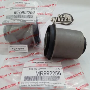 2Pcs Front Lower Control Arm Bush Bushing Fits Mitsubishi L200 Montero Sport NEW