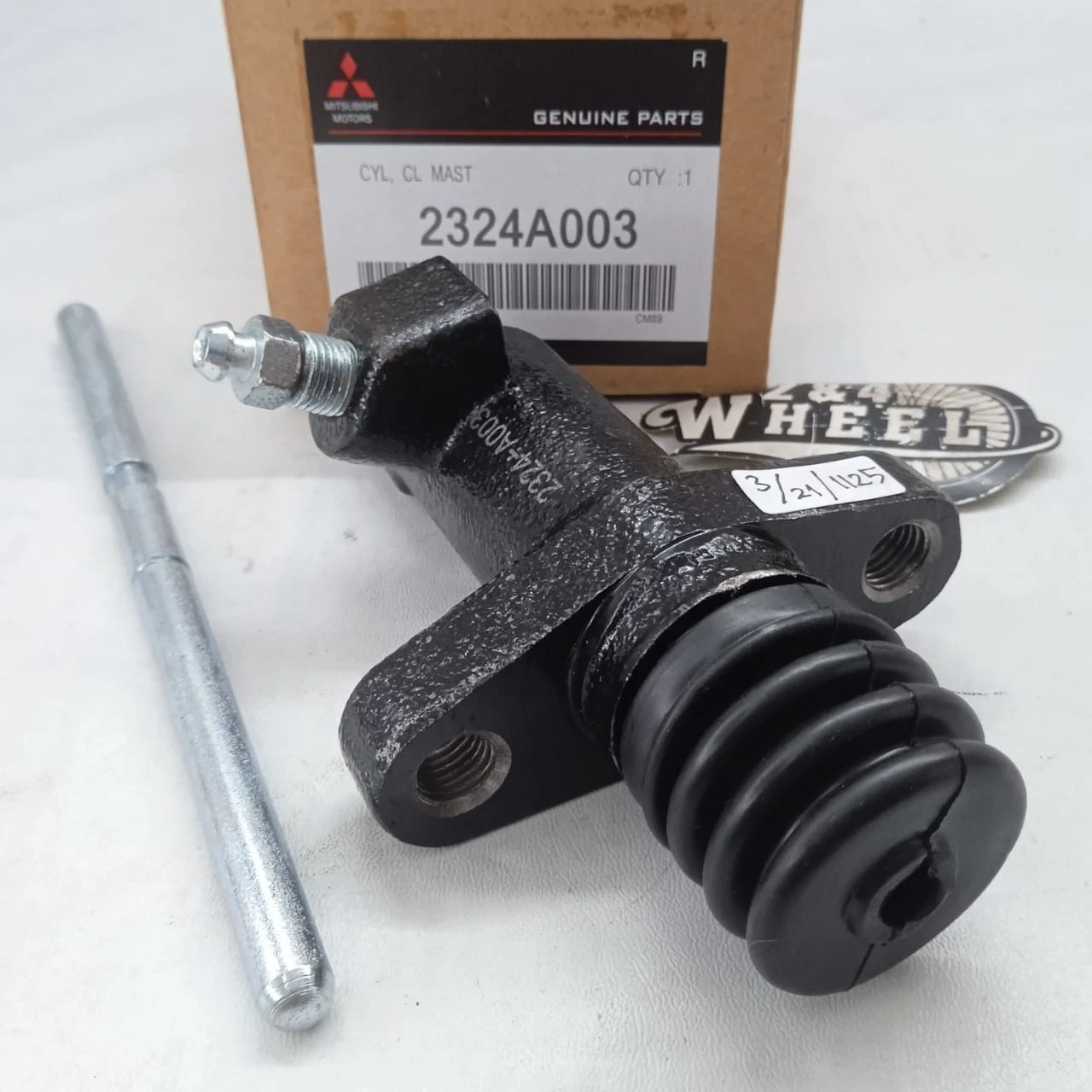 2324A003 Mitsubishi Cyl Assy Clutch Release NEW - Image 4