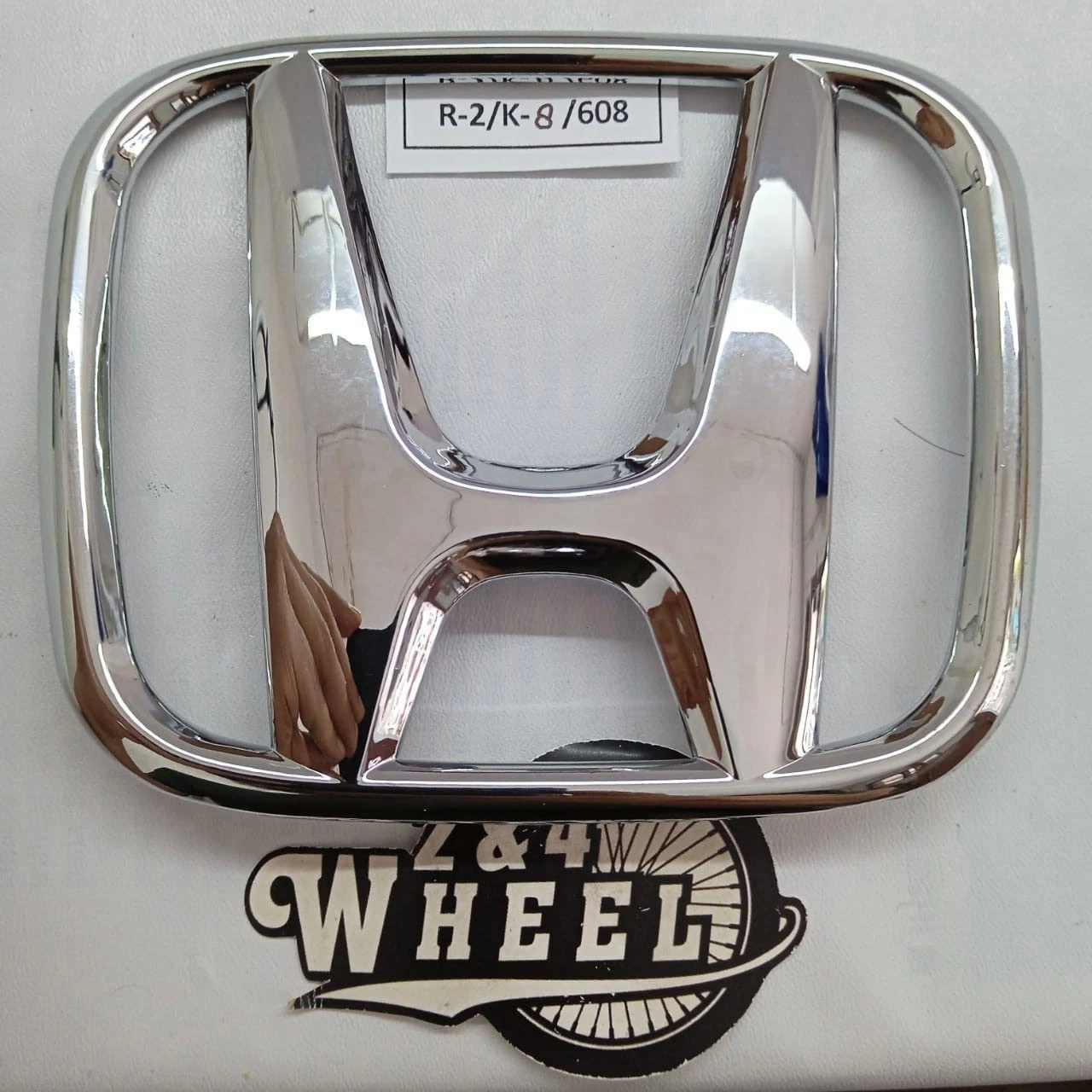 Honda Civic 2006-2008 Sedan 4 Door H Square Front Emblem Chrome NEW OEM - Image 3