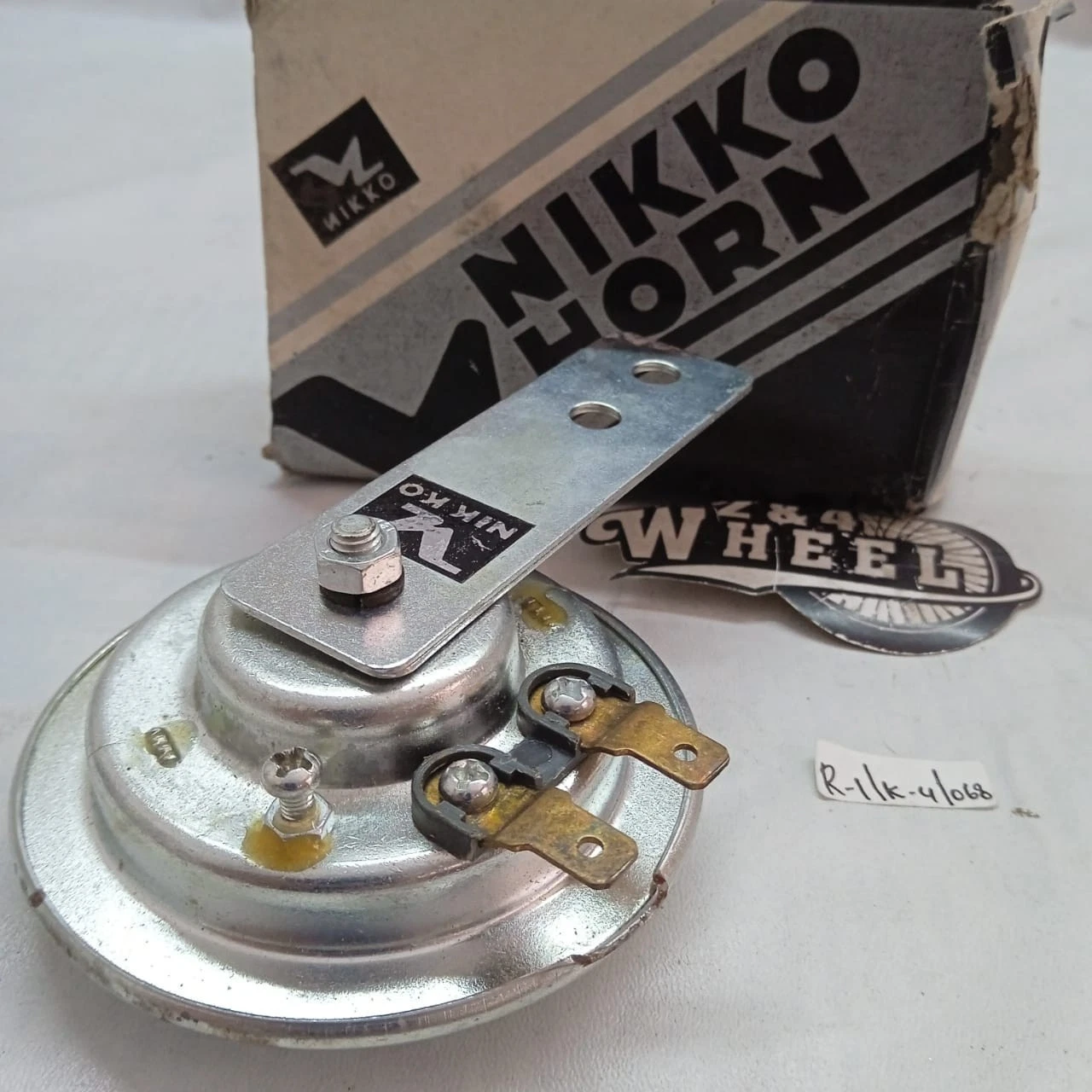 Universal Horn 6V 6 Volt 1.5A 100db NIKKO Fits Scooter Moped Motorcycle - Image 3