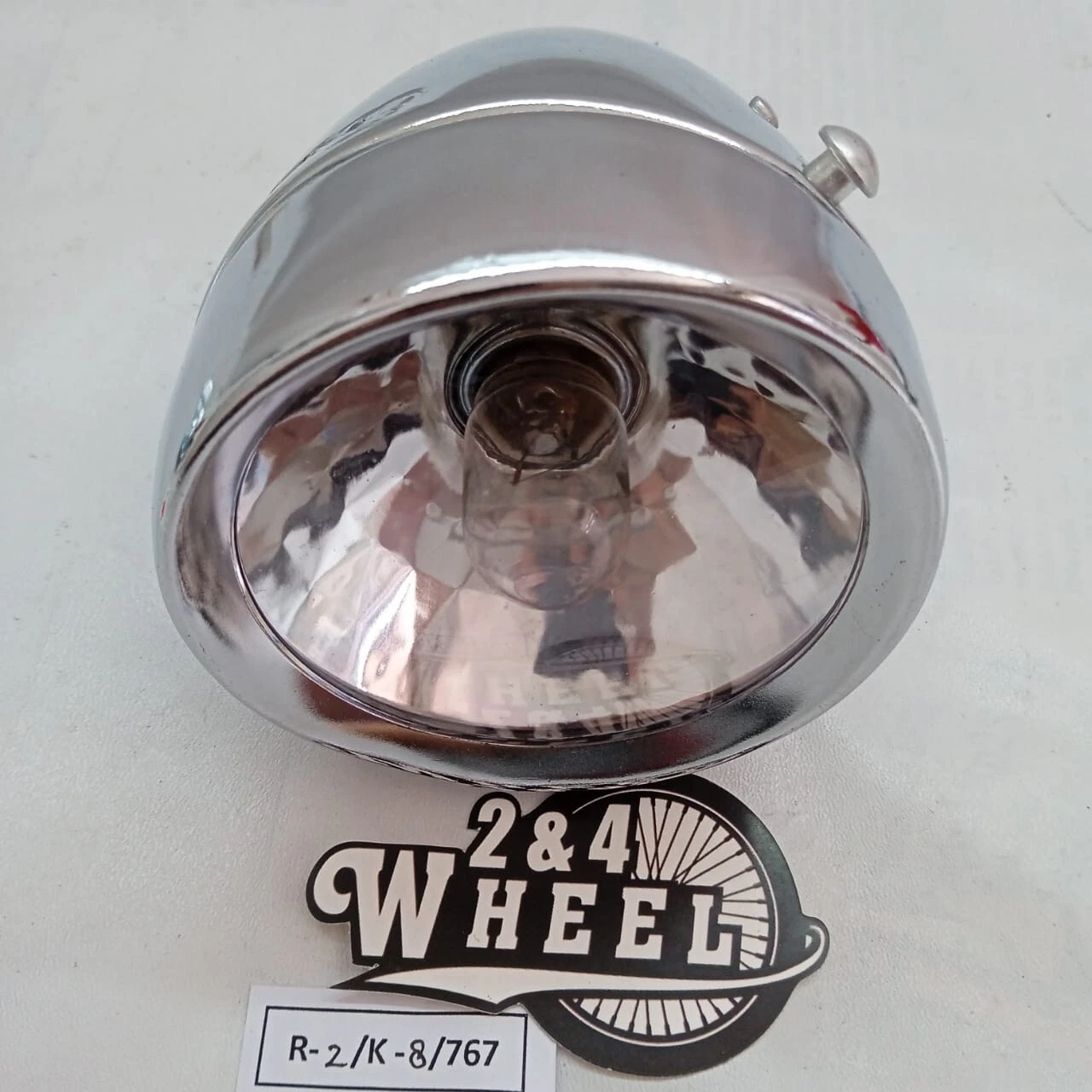 Elephant Front Lamp 12v 6w with Dynamo and Bracket For Vintage Bicycles NOS - Image 2