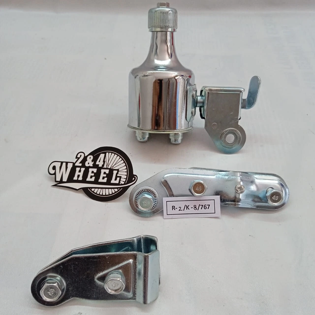 Elephant Front Lamp 12v 6w with Dynamo and Bracket For Vintage Bicycles NOS - Image 5