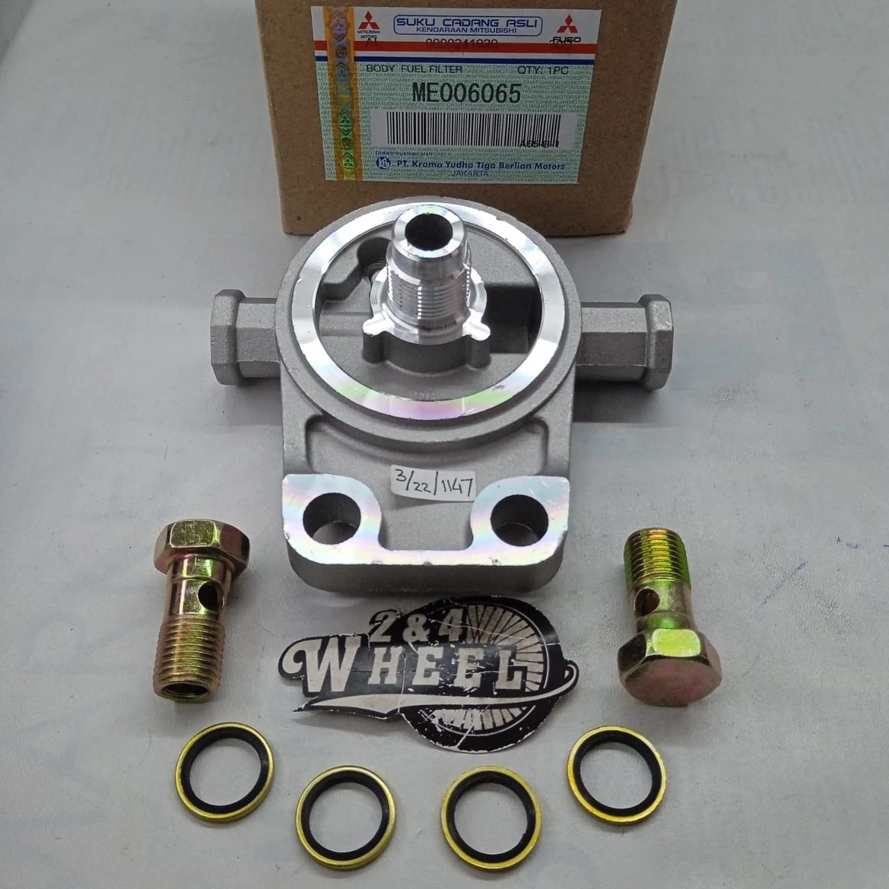 Mitsubishi Fuso Canter FE111 FE211 FE434 FE444 FE125 FE73 FE83 Fuel Filter Head - Image 4