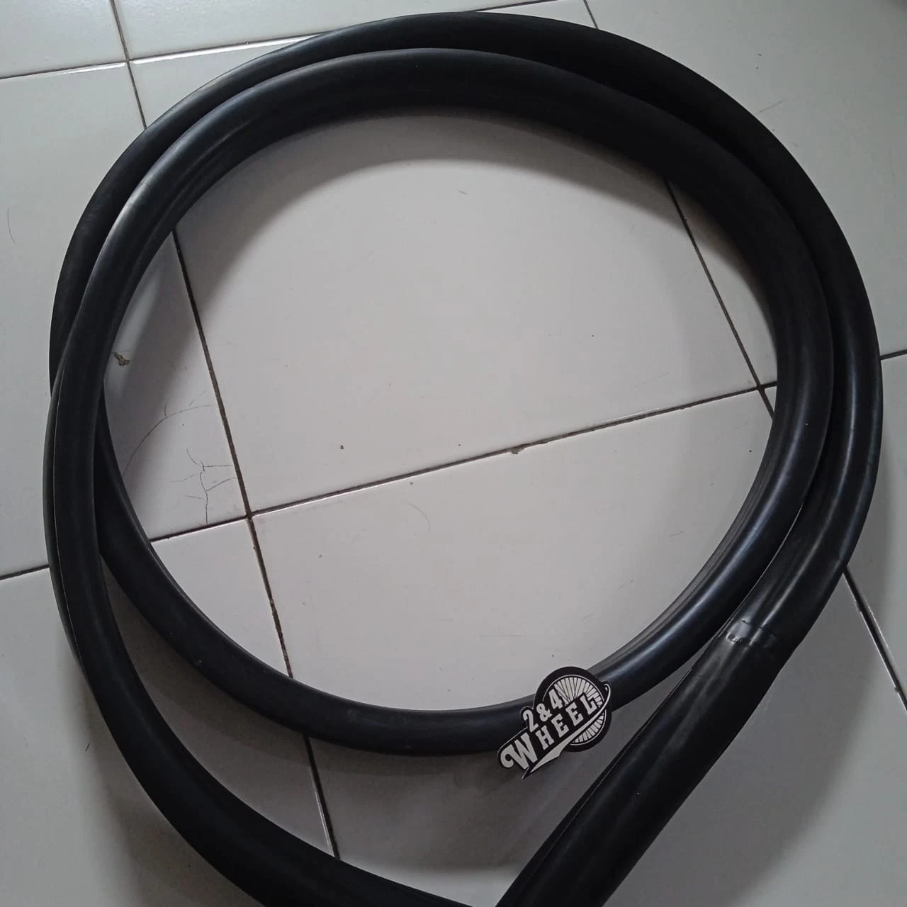 Weatherstrip Front and Rear Glass Rubber Seal Chevy LUV / Isuzu KB25 KBD25 75-80 - Image 4