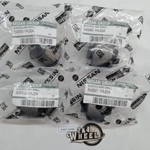 4Pcs Bushing Kit Front Control Arm Bush Lh/Rh For Nissan Versa 1.6 NEW