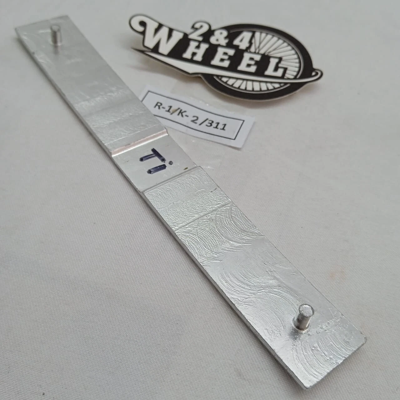 Vespa 90 Special Small Frame V9A Rear Badge Emblem Logo - Image 4