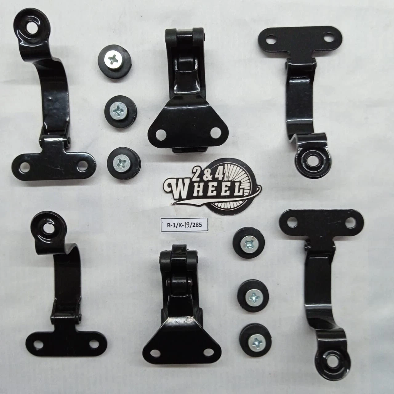 Toyota Land Cruiser Quarter Window Set Fuse Box Rear Door Inner Handle REQUEST - Image 2