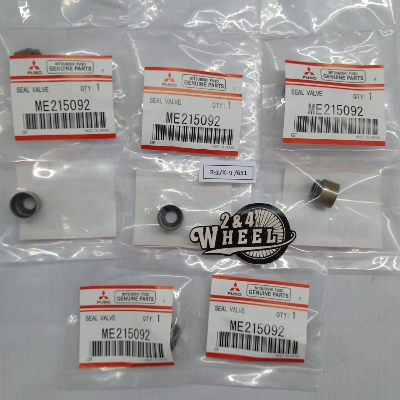 Mitsubishi Fuso Canter FE Series Valve Stem Oil Seal Set Of 8Pcs